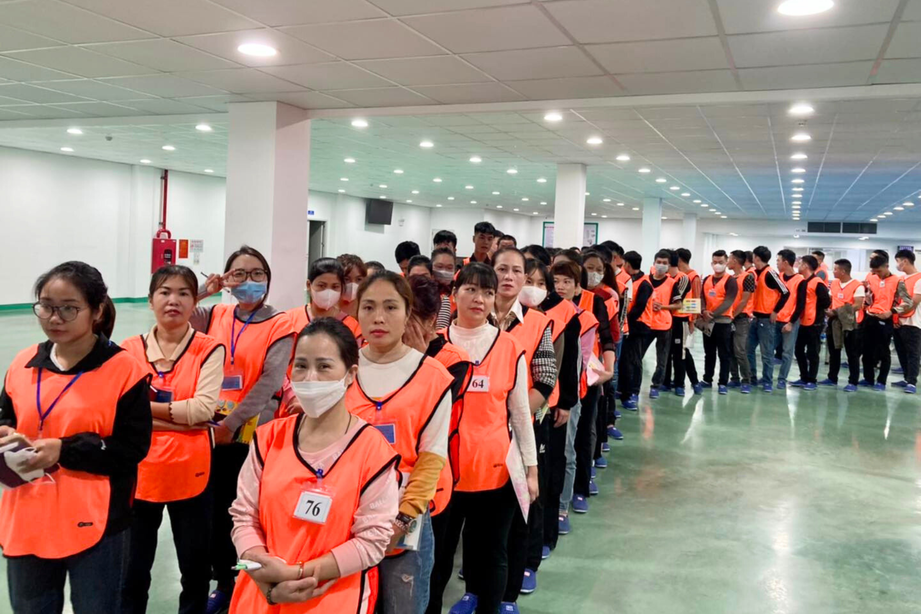 3_261446092309828_vu4lb